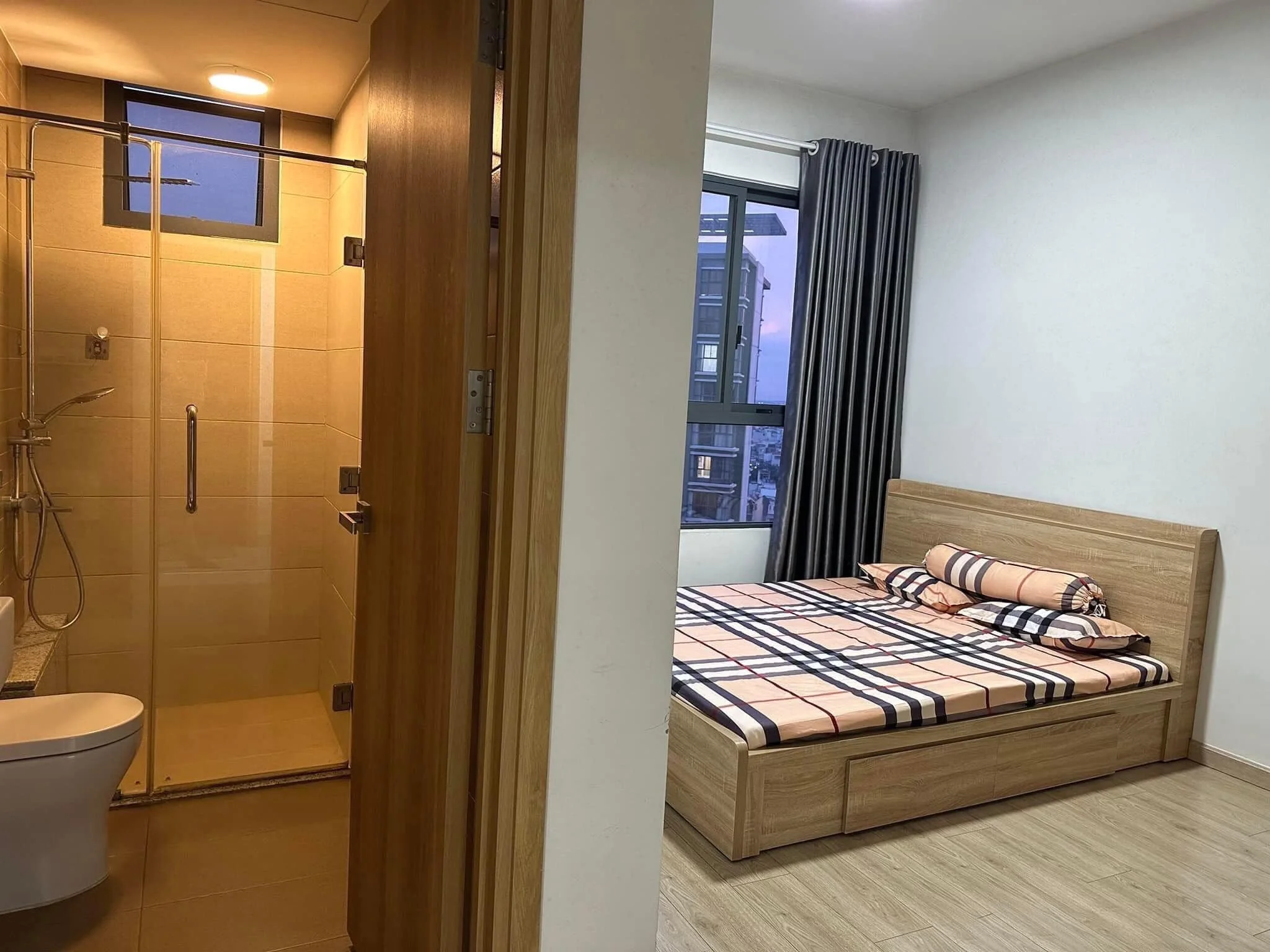 Ph&ograve;ng ngủ master căn hộ 71m2 căn hộ Emerald Celadon City